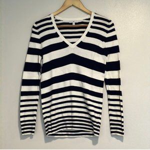 Gap - V-Neck Tunic Sweater 691508 | Navy Blue & White Stripes | Size Small